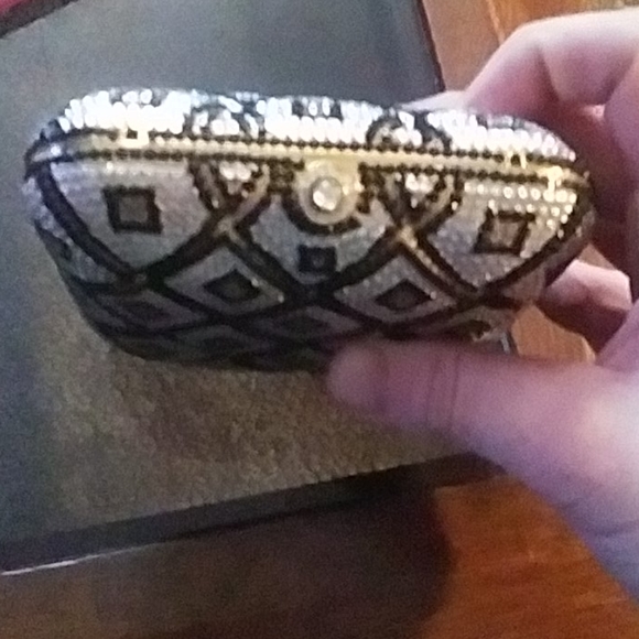 Hand bag - Picture 3 of 3